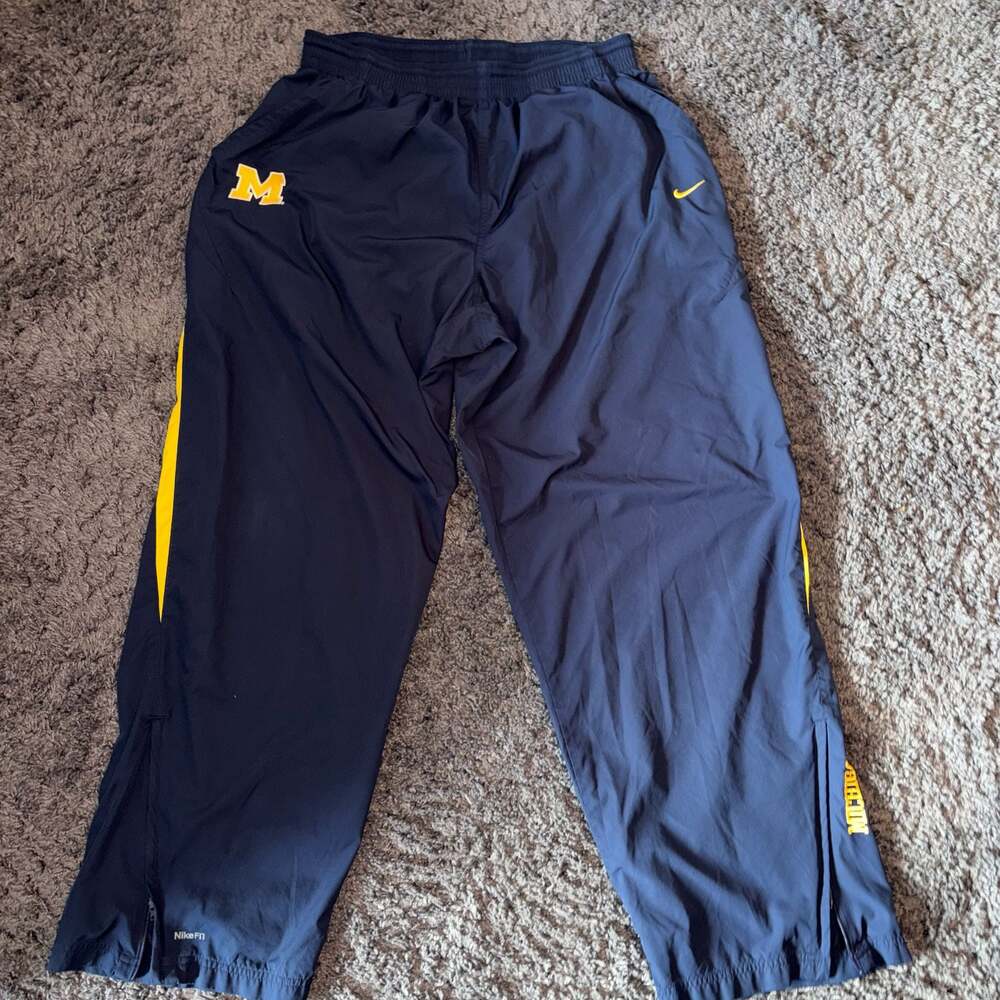 Nike Michigan Wolverines Fit Storm Windbreaker Pants XXL